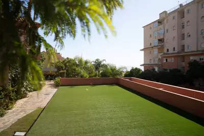 Middle Floor Apartment in Estepona