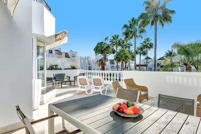 Middle Floor Apartment in Elviria