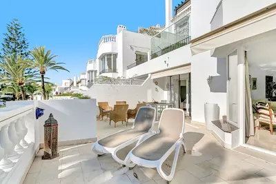 Middle Floor Apartment in Elviria