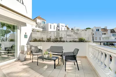 Middle Floor Apartment in Elviria