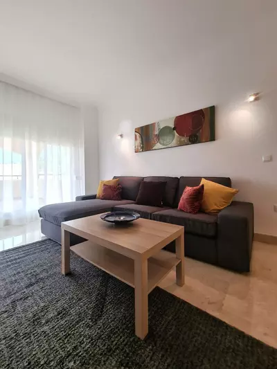 Middle Floor Apartment in Elviria