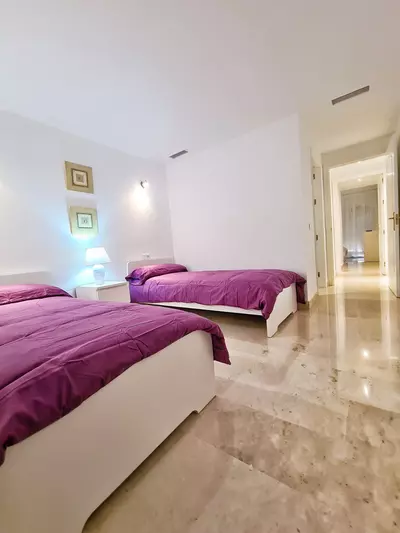 Middle Floor Apartment in Elviria