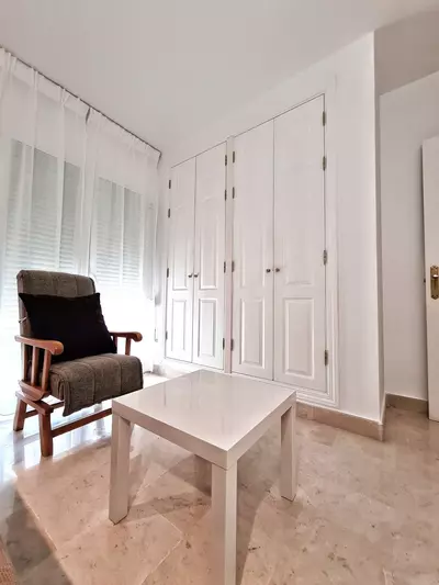 Middle Floor Apartment in Elviria