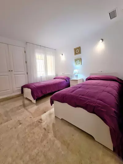 Middle Floor Apartment in Elviria