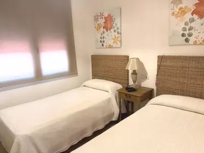 Middle Floor Apartment in Estepona