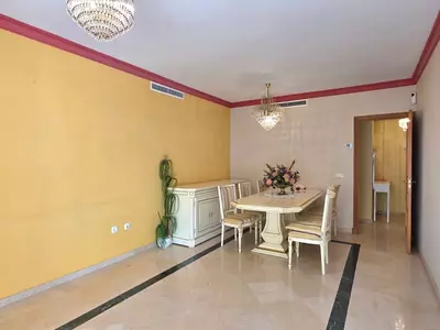 Middle Floor Apartment in Marbella