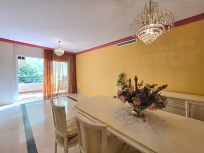 Middle Floor Apartment in Marbella