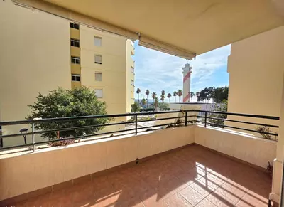 Middle Floor Apartment in Marbella