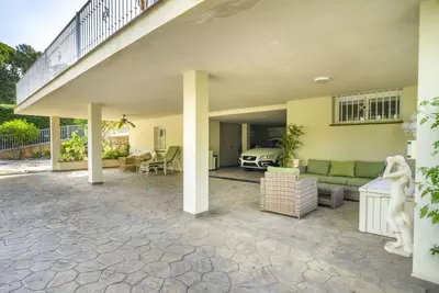 Detached Villa in Elviria