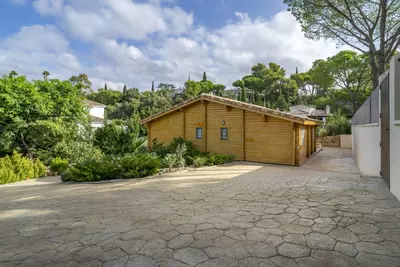 Detached Villa in Elviria