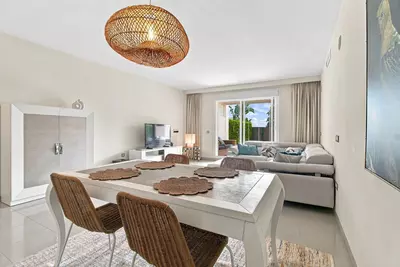 Ground Floor Apartment in El Paraiso