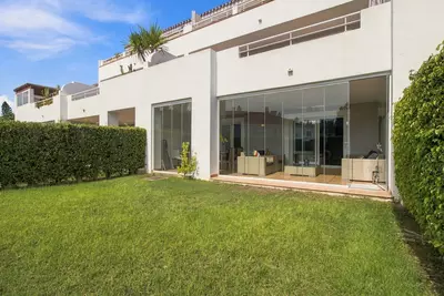 Ground Floor Apartment in El Paraiso