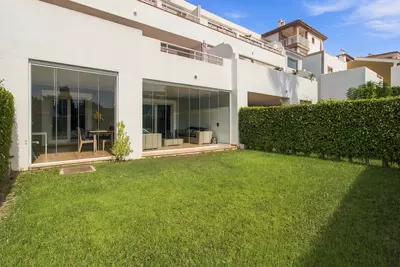 Ground Floor Apartment in El Paraiso