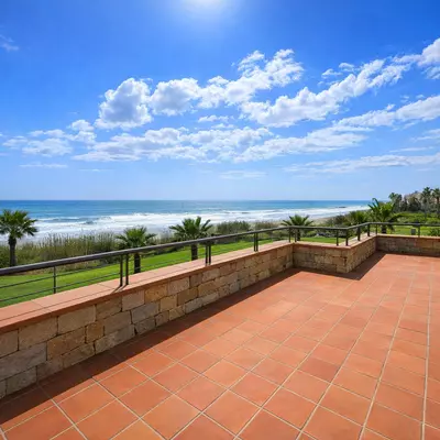 Ground Floor Apartment in Casares Playa