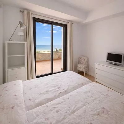 Ground Floor Apartment in Casares Playa