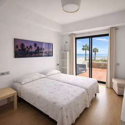 Ground Floor Apartment in Casares Playa