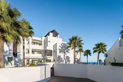 Ground Floor Apartment in Casares Playa