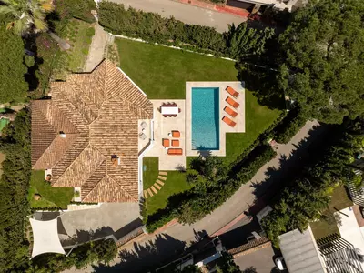 Detached Villa in Nueva Andalucía