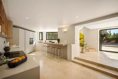 Detached Villa in Nueva Andalucía