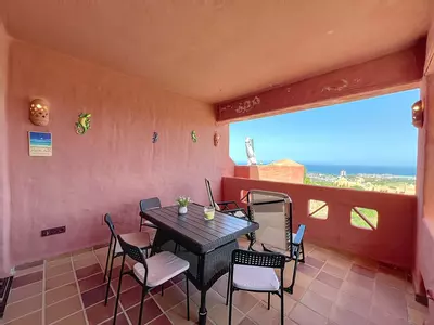 Middle Floor Apartment in Manilva