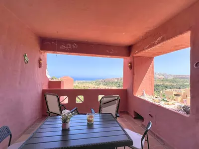 Middle Floor Apartment in Manilva