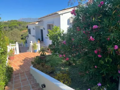 Detached Villa in Elviria