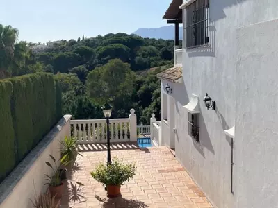 Detached Villa in Elviria