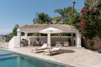Detached Villa in Nueva Andalucía