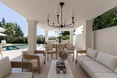 Detached Villa in Nueva Andalucía
