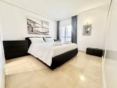 Middle Floor Apartment in Estepona