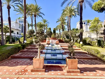 Middle Floor Apartment in Estepona