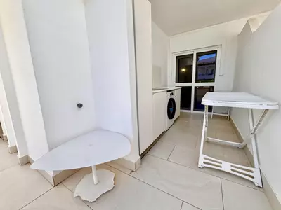 Middle Floor Apartment in Estepona