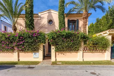 Detached Villa in Guadalmina Alta