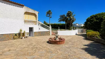 Detached Villa in Estepona