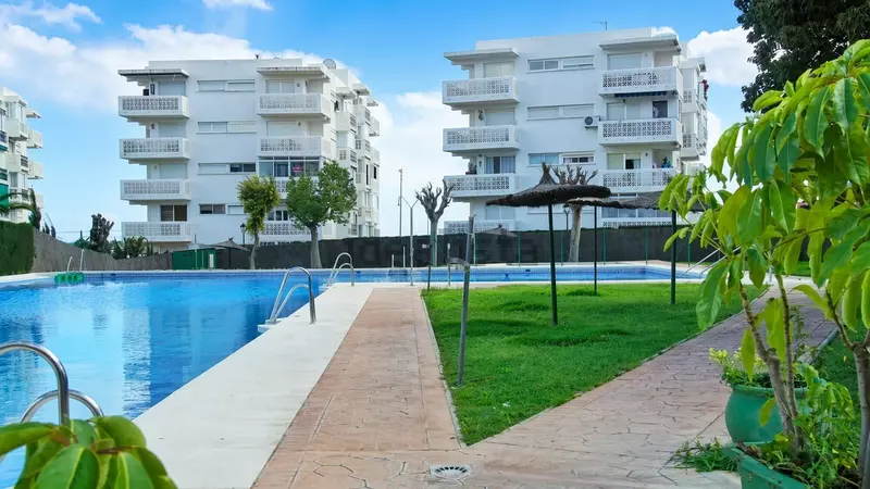 Middle Floor Apartment in Estepona