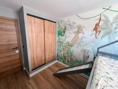 Middle Floor Apartment in Estepona