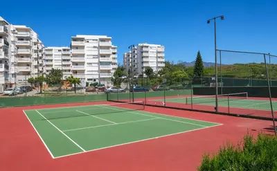 Middle Floor Apartment in Estepona