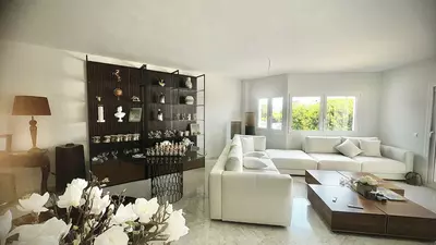 Middle Floor Apartment in Puerto Banús