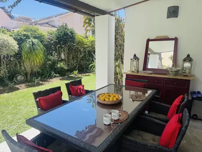 Detached Villa in Elviria