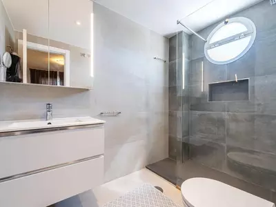 Middle Floor Apartment in Nueva Andalucía