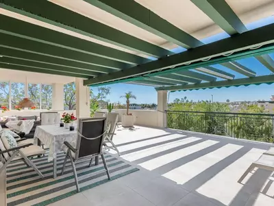 Middle Floor Apartment in Nueva Andalucía