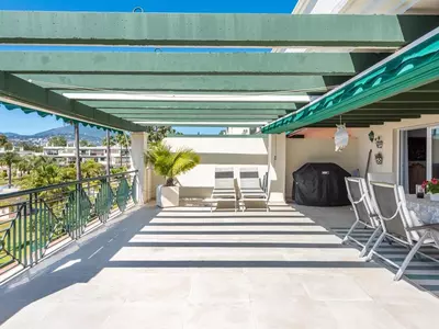 Middle Floor Apartment in Nueva Andalucía