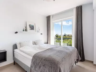 Middle Floor Apartment in Nueva Andalucía