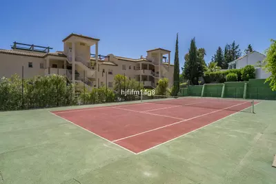 Townhouse in Nueva Andalucía