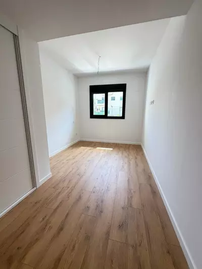 Middle Floor Apartment in Estepona