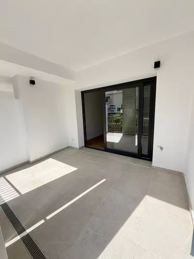 Middle Floor Apartment in Estepona