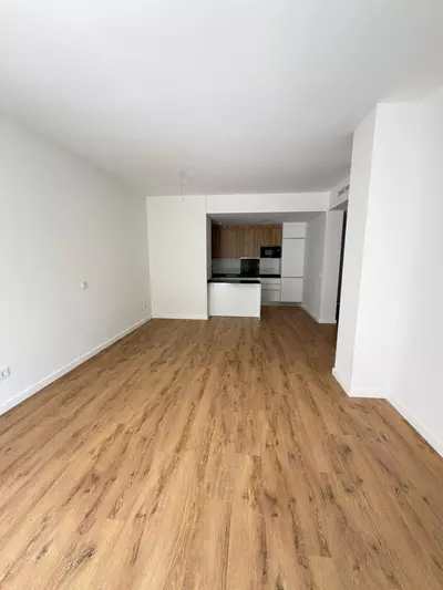 Middle Floor Apartment in Estepona