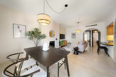 Middle Floor Apartment in Nueva Andalucía