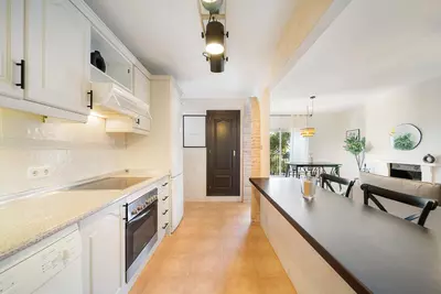 Middle Floor Apartment in Nueva Andalucía
