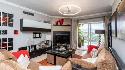 Penthouse in Bel Air